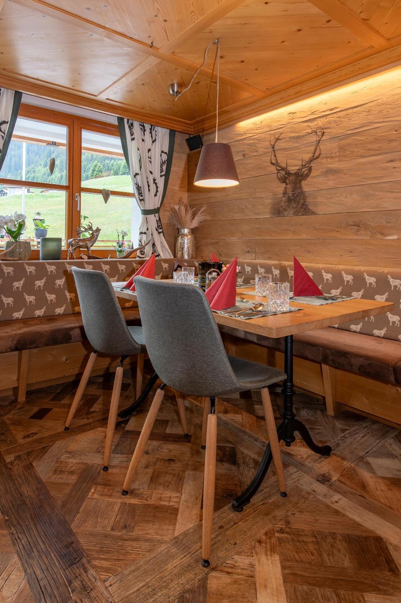 Hotel Alpenrose Gargellen Ngoại thất bức ảnh