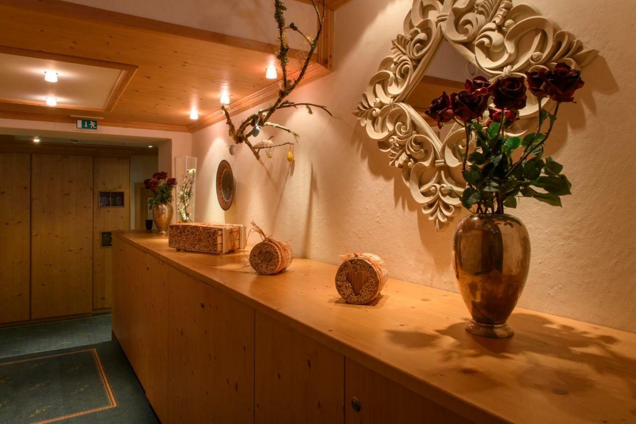 Hotel Alpenrose Gargellen Ngoại thất bức ảnh